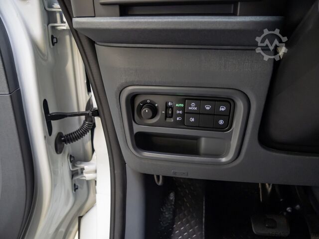 Kastenwagen Maxus eDELIVER 5 KA L1H1 64 kW/h Klima 360° LED PDC