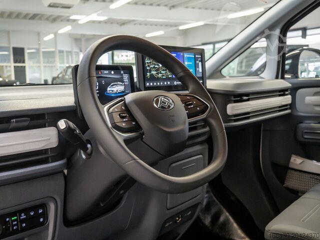 Kastenwagen Maxus eDELIVER 5 KA L1H1 64 kW/h Klima 360° LED PDC