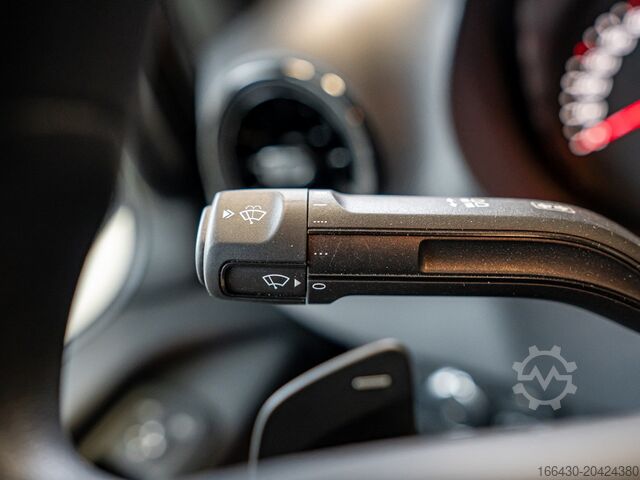 Kleinbus Mercedes-Benz Sprinter 315 CDI Kasten L2H2 AHK Stdhz. Navi