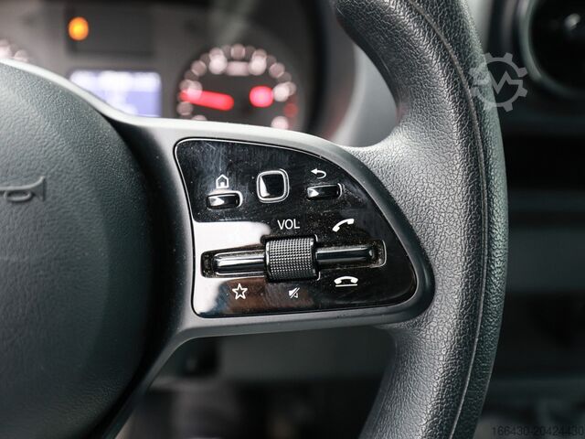 Panel van Mercedes-Benz Sprinter 317 CDI Kasten Hochdach Lang Navi Ka