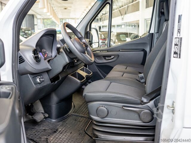 Panel van Mercedes-Benz Sprinter 315 CDI Kasten L2H2 AHK Stdhz. Navi