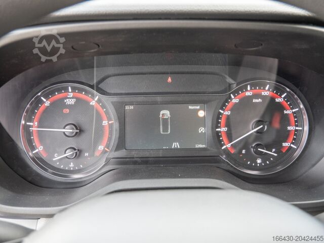 Minibus Maxus DELIVER 9