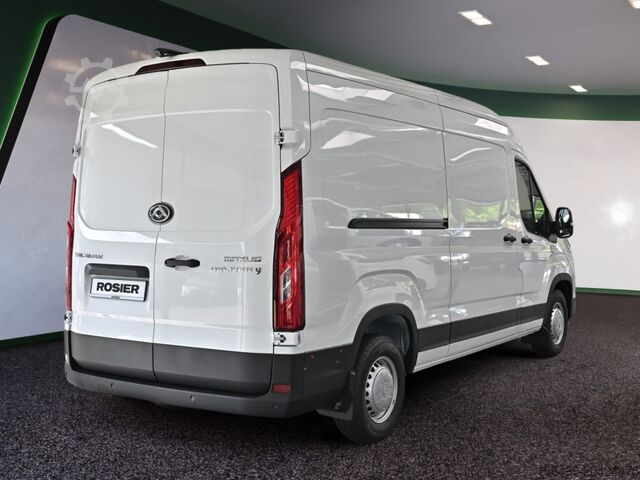 High top van Maxus DELIVER 9