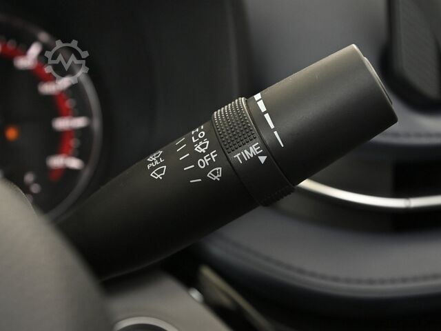 High top van Maxus DELIVER 9