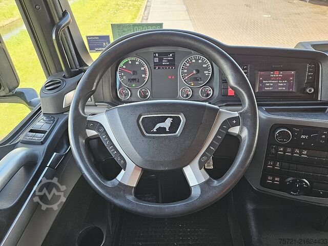 Standard-SZM MAN 18.460 TGX