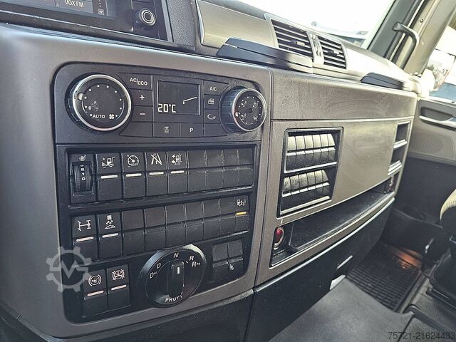 Standard-SZM MAN 18.460 TGX