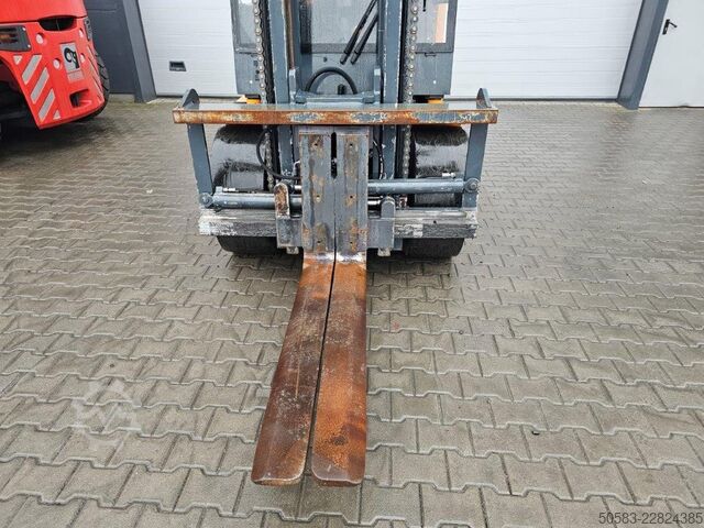 Compact Forklifts - LPG RMF KSBL70G