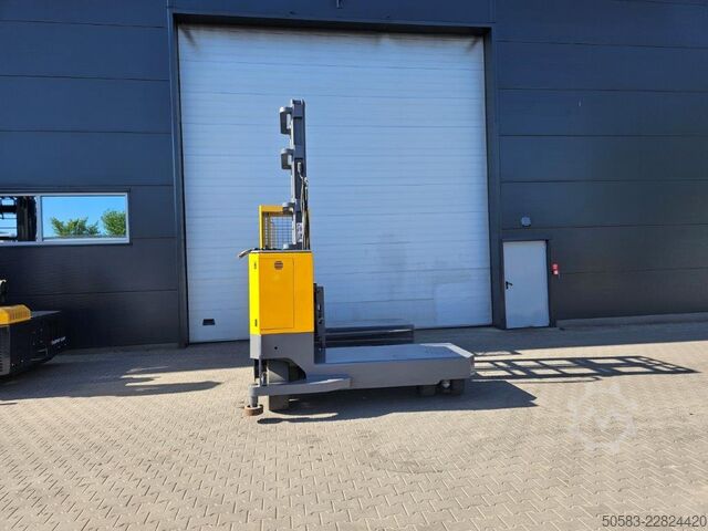 Four-way side loader Baumann 50/18/60 STC8.5