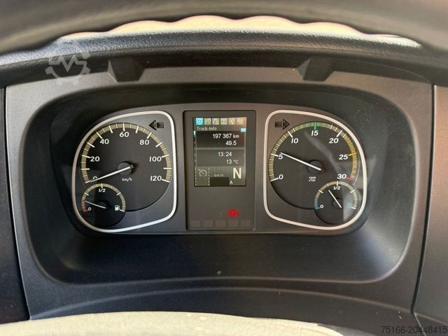 Box truck MERCEDES-BENZ ATEGO 1524 L Koffer 7,30 m LBW 1,5 T*EURO 6 D