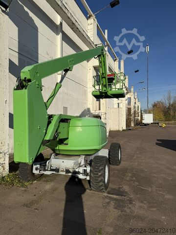 Selbstfahrende Arbeitsbühne JLG 600AJ