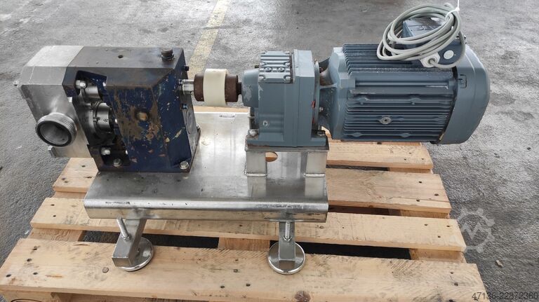 Rotary piston pump 10.000 ltr/h cooled  