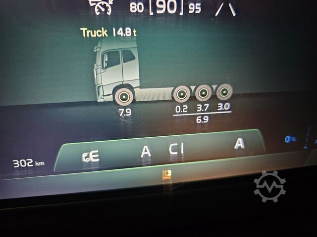 Volvo FH 16 750 / 8x4 / 245,000 kg / RETARDER / Volvo FH 16 750 / 8x4 / 245.000 kg / RETARDER /