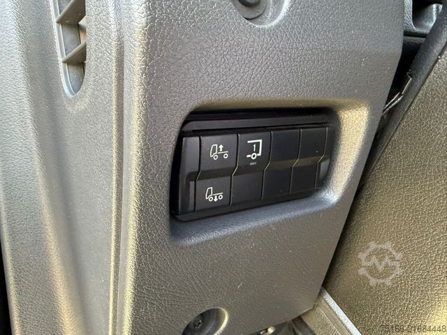 LKW mit Pritsche (offen) MERCEDES-BENZ ATEGO 1530 L Pritsche 8,20 m*NL 7,8 T