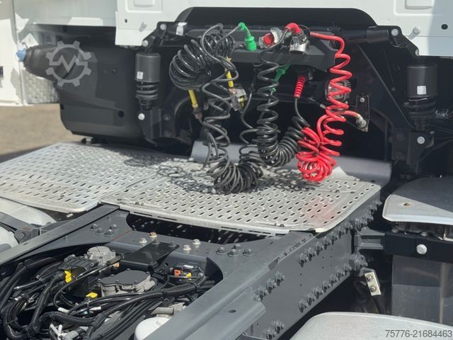 Standard SZM DAF XG 480 FT   Standklima 2 x TANK 1.195Ltr