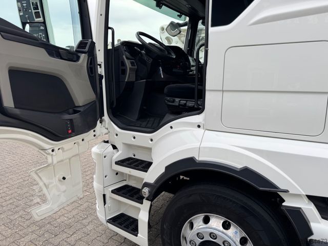 Standard SZM MAN TGS 18.470 BLS  Silo  Kompressor  Pritarder