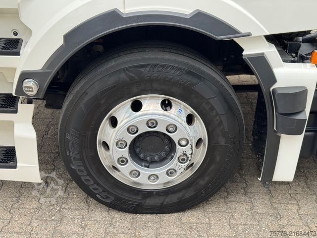 Standard SZM MAN TGS 18.470 BLS  Silo  Kompressor  Pritarder