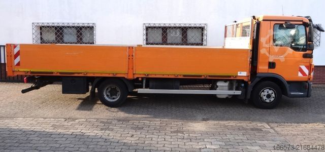 Pritschenwagen MAN TGL 8.220  AC