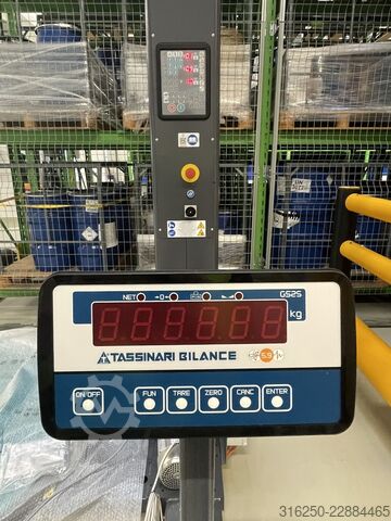 Pallet wrapper turntable stretching ATLANTA - mit integrierter Waage SYNTHESI - mit Palettenwiegesystem