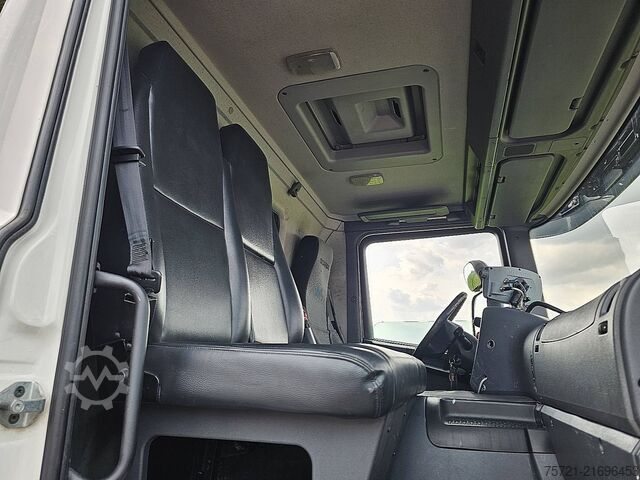 Refuse collection vehicle SCANIA P280 FAUN,6x2*4