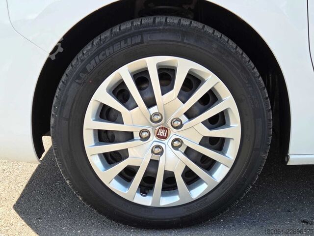 Kleintransporter FIAT Scudo Kastenwagen SX L2 2.0 145MT6 NAV+Klimaauto