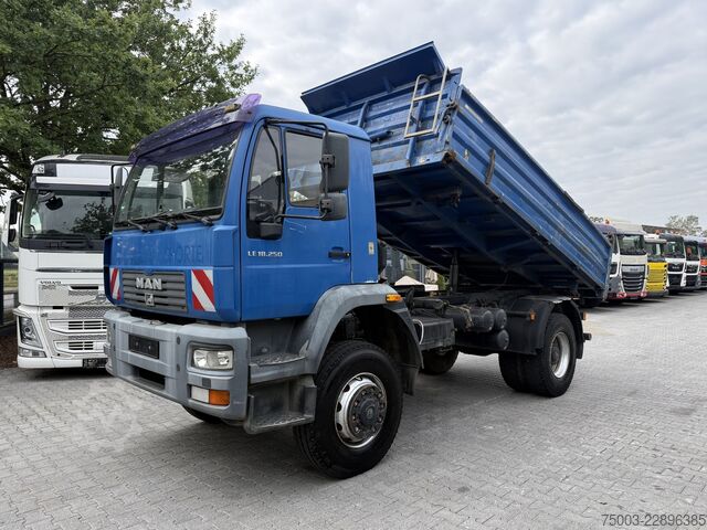 Dreiseitenkipper LKW MAN LE 18.250 4X4 BB Meiller