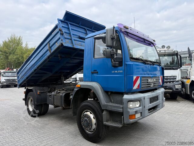 Dreiseitenkipper LKW MAN LE 18.250 4X4 BB Meiller