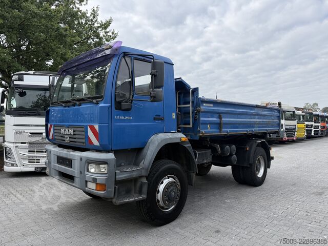 Dreiseitenkipper LKW MAN LE 18.250 4X4 BB Meiller