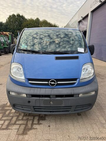 Lieferwagen Doppelkabine Opel Vivaro **5 SEATS-BELGIAN ORIGINE**