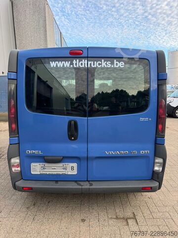 Lieferwagen Doppelkabine Opel Vivaro **5 SEATS-BELGIAN ORIGINE**