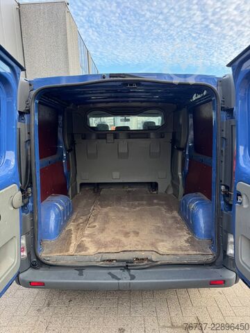 Lieferwagen Doppelkabine Opel Vivaro **5 SEATS-BELGIAN ORIGINE**