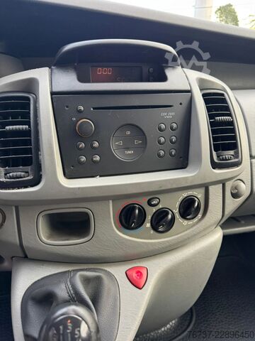 Lieferwagen Doppelkabine Opel Vivaro **5 SEATS-BELGIAN ORIGINE**