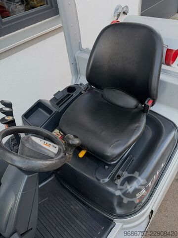 Forklift STILL RX70-25T