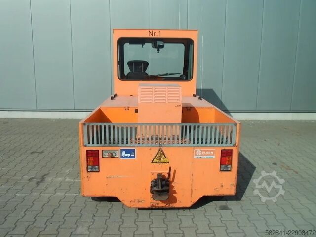 Tow tractor VOLK EFZ40N