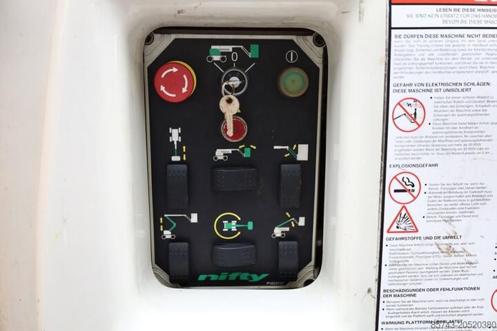 Gelenkteleskoparbeitsbühne Niftylift HR17NE Electric, 17m Working Height, 9.7m Reach, 2