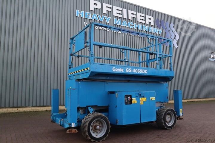Scissor lift Genie GS4069DC Electric, 14m Working Height, 363kg Capac