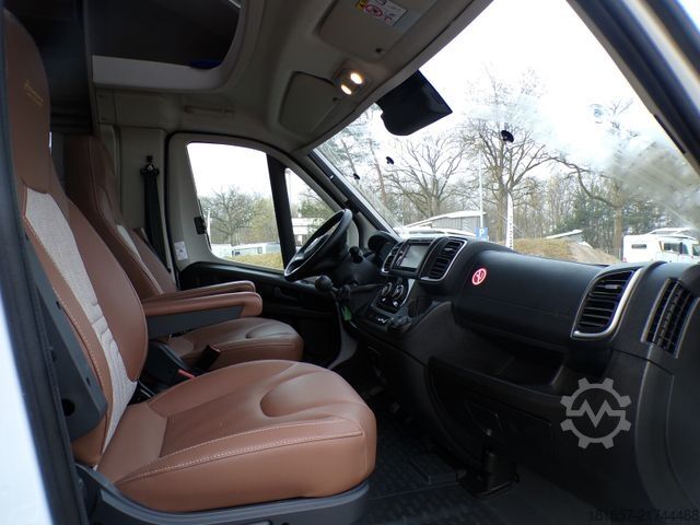 Teilintegriertes Wohnmobil BÜRSTNER Lyseo TD 684 G Harmony Line, SAT/TV, Markise