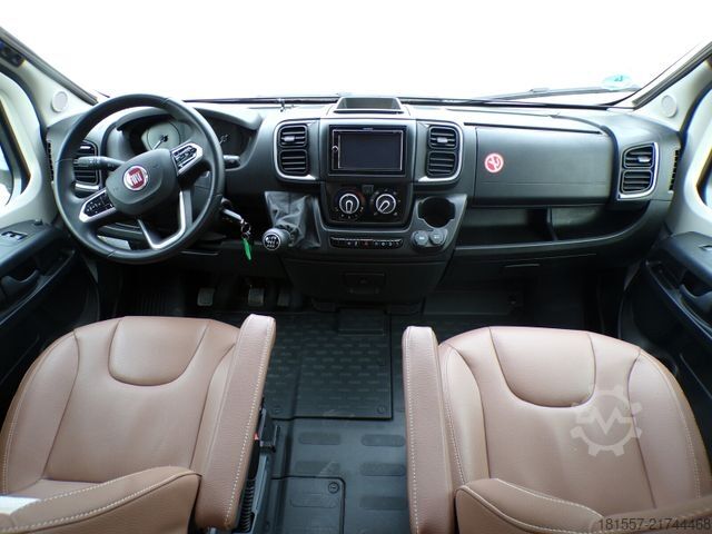 Teilintegriertes Wohnmobil BÜRSTNER Lyseo TD 684 G Harmony Line, SAT/TV, Markise