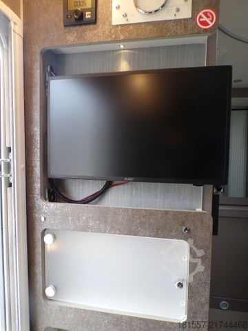 Teilintegriertes Wohnmobil BÜRSTNER Lyseo TD 684 G Harmony Line, SAT/TV, Markise