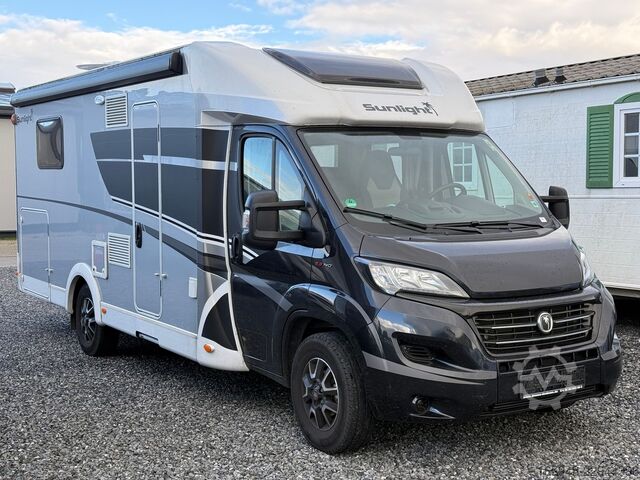 Teilintegriertes Wohnmobil SUNLIGHT T 69 L XV EDITION | *Hubbett,Markise,RFK,SAT+TV*