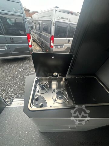 Kastenwagen Wohnmobil / Campervan ADRIA Twin Supreme 600 SPB  MJ2025  Bestand*Automatik*