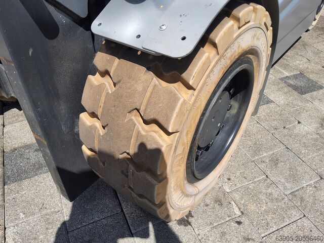 Electric forklift Still RX 60-50