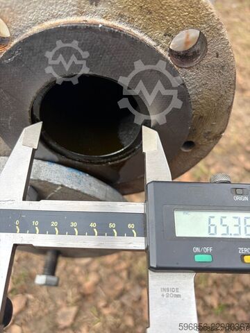 Vertical pump ALLWEILER NLT 50-200 11.6 kW 75 m³/h 48 m 2014 ALLWEILER NLT 50-200 11,6 kW 75 m³/h 48 m 2014 Pompa pionowa