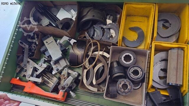 Verschiedene maschinen TORNOS Lot divers pour SAS 16