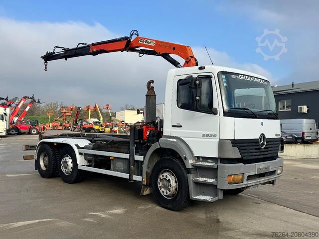 Hook arm system Mercedes-Benz ATEGO 2528 6x2 HAAK + KRAAN