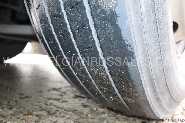 Coach Van Hool EX 16 M