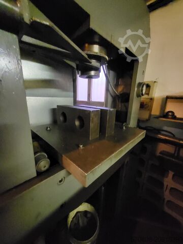 VITALI double-column press 100 VITALI A DOPPIO MONTANTE  100 TON  TIPO APV