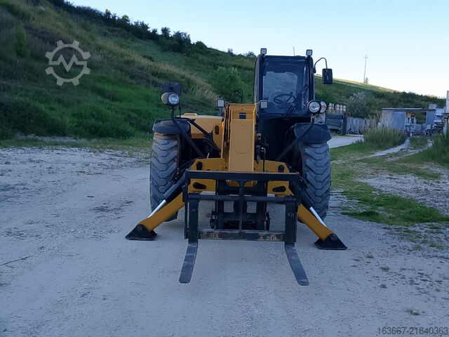 Telehandler - 5t CATERPILLAR TH514