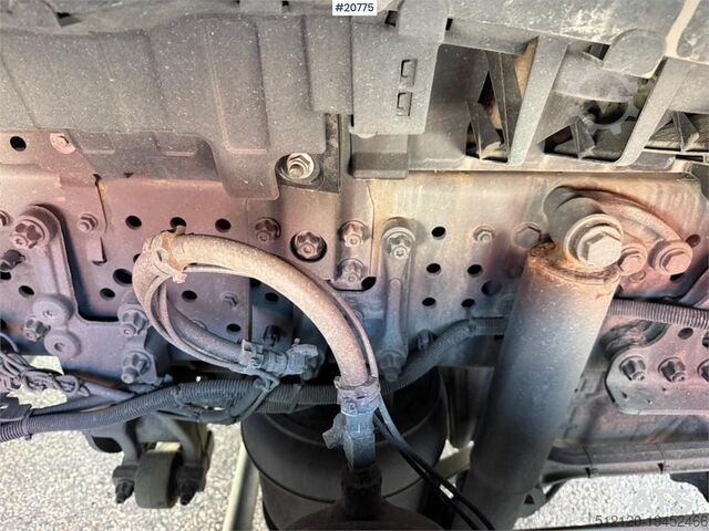 Box body Mercedes-Benz Actros 2563 6x2 Box Truck