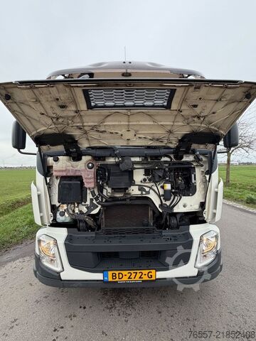 Sliding tarpaulin Volvo FL FL250.18 Schuifzeil Bakwagen met Laadklep