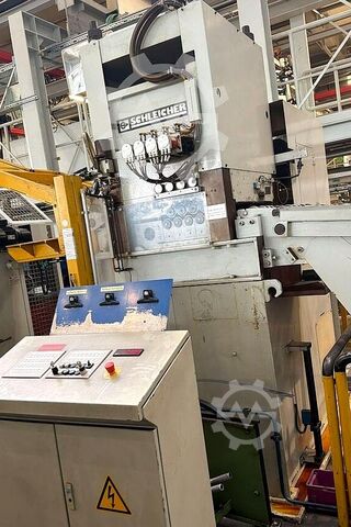 Strip feeding system for sheet metal coils Schleicher RMS 8-70/160-650